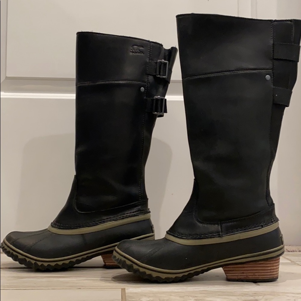 Sorel black rubber boots